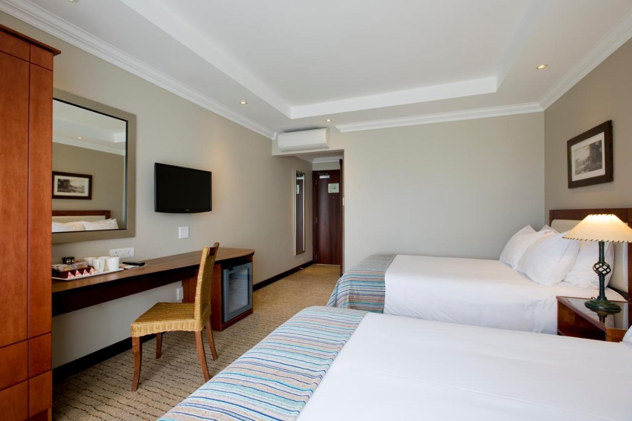 Garden Route Hotel มอสเซิลเบย์ ภายนอก รูปภาพ